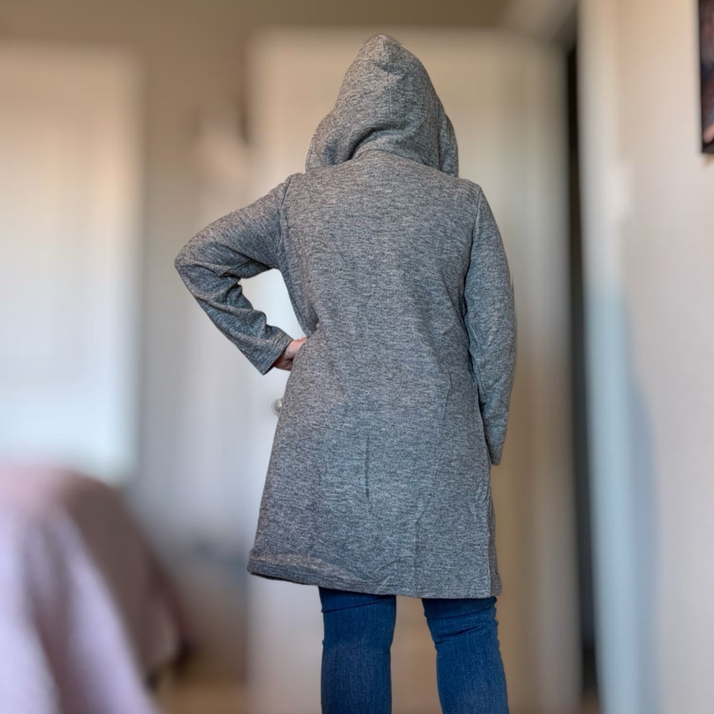 Hayden Gray Cardigan with White Furry Trim & Hood - Picture 5 of 14